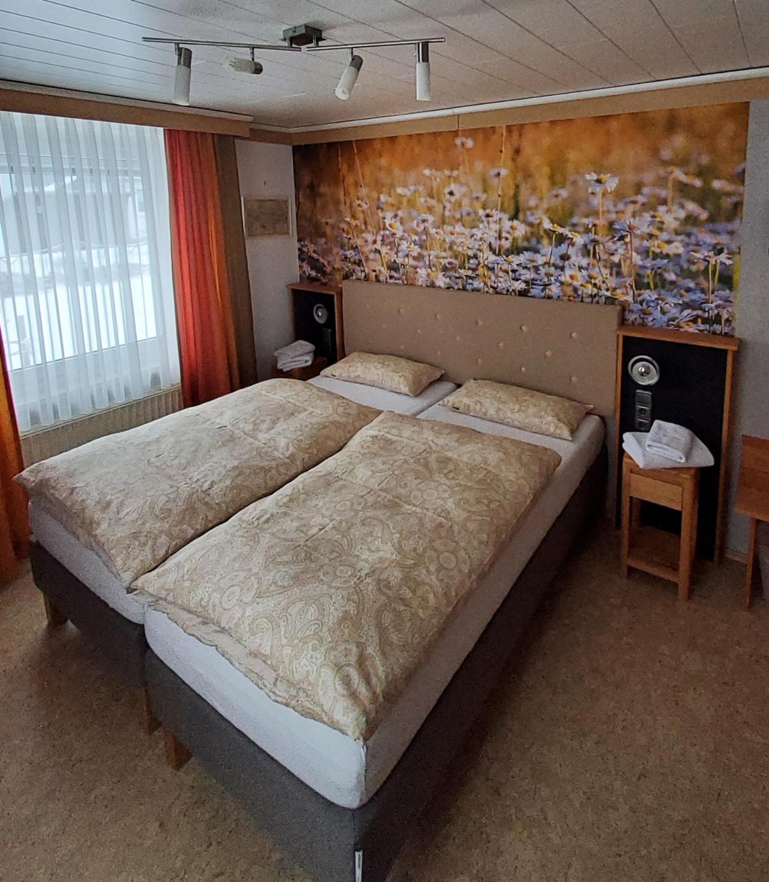 B & B Gaestehaus Schmidt Lichtenberg  外观 照片