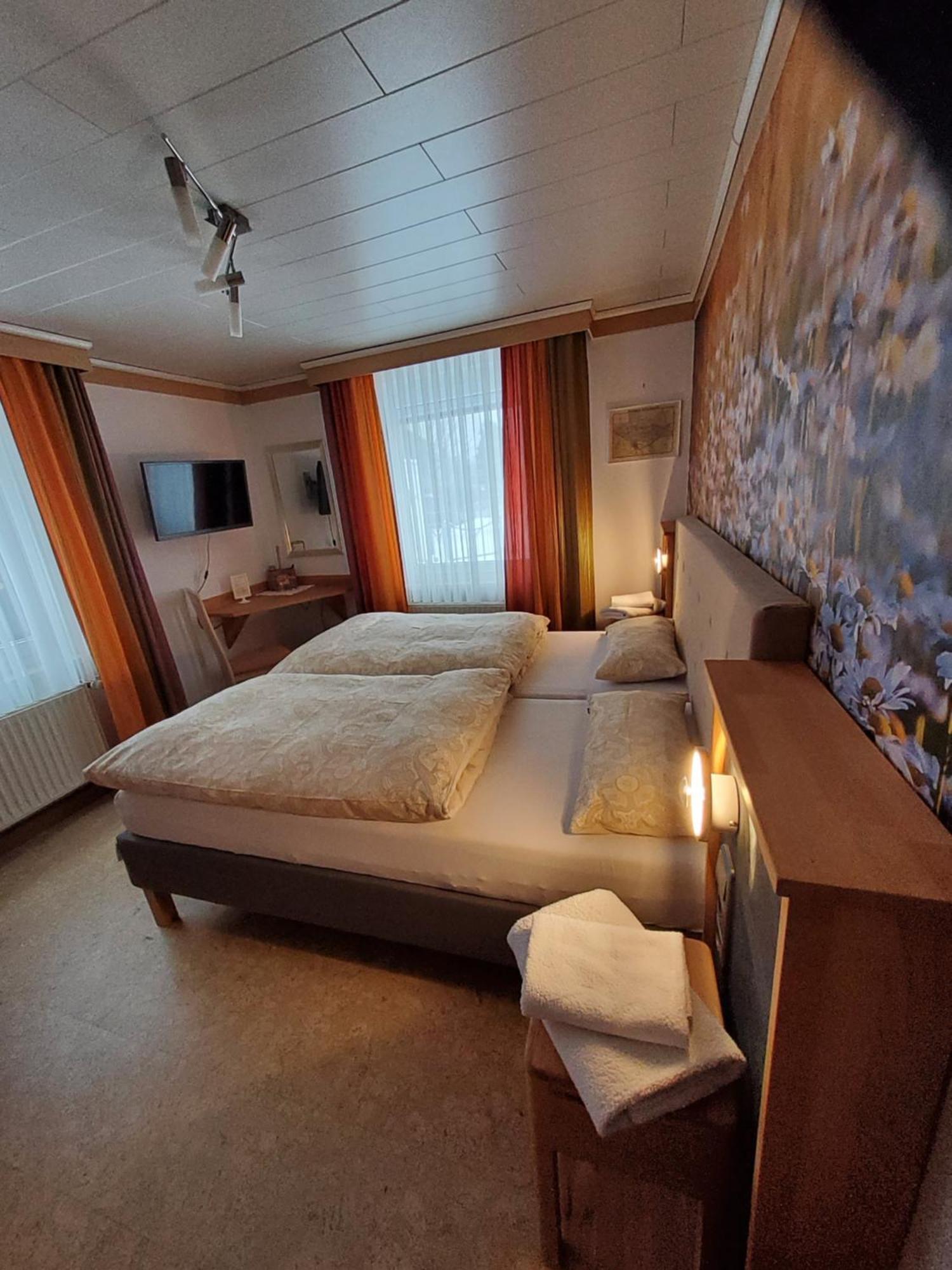 B & B Gaestehaus Schmidt Lichtenberg  外观 照片