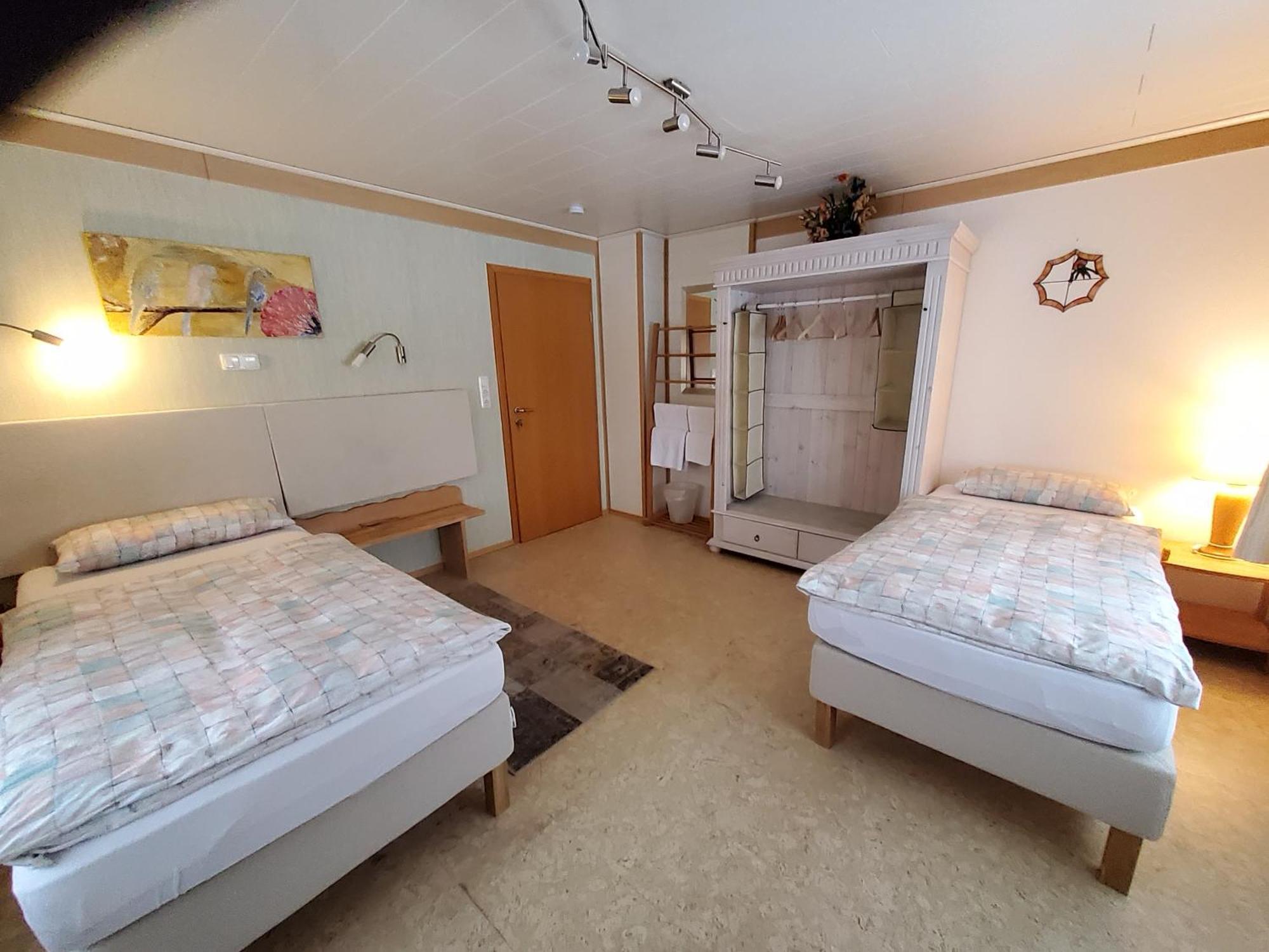 B & B Gaestehaus Schmidt Lichtenberg  外观 照片